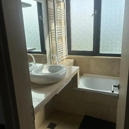 Hotel de apartamente C3 *